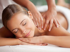 RELAXING MASSAGE 45 MINUTES